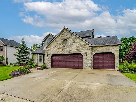 2nd image of 20481 Bradgate Ln