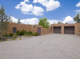 815 Los Arboles Ln, Santa Fe, NM 87501