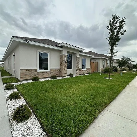 900 N Blair Ave #1 — Photo 1