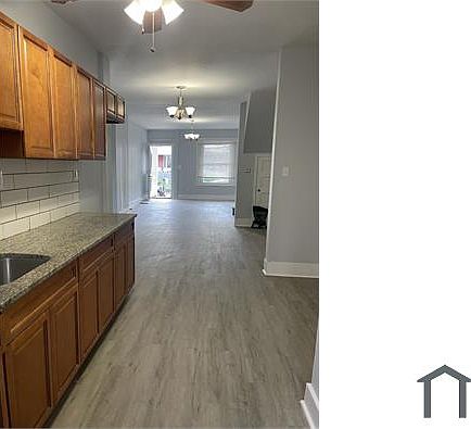 3rd image of 5525 Catharine St