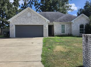1225 Alex St, Conway, AR 72032