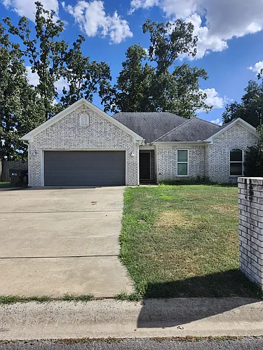 1225 Alex St Photo 1