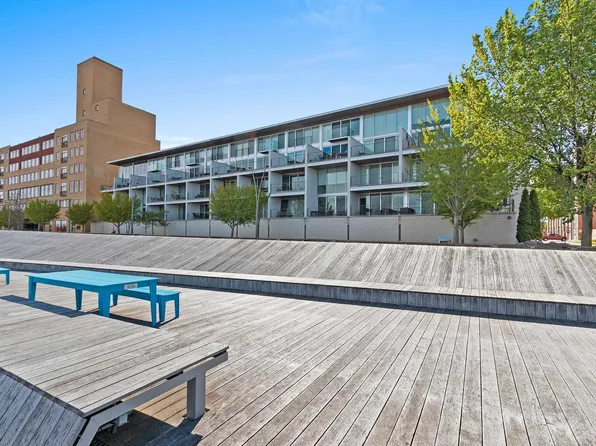101 Cherry St Unit 208, Green Bay, WI 54301