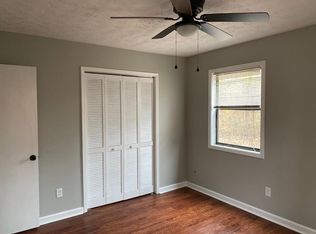 1818 Pine Forrest Dr, Acworth, GA 30102