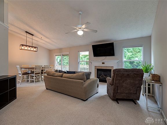 5th image of 957 Caribou Run Ln