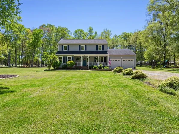 34 Days Point Ln, Smithfield, VA 23430