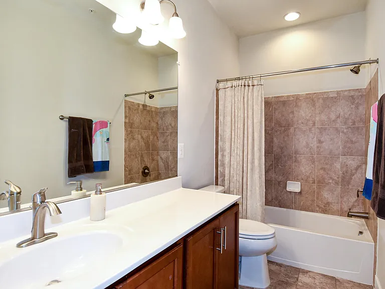 1418 Main Line Blvd #102 — Photo 38
