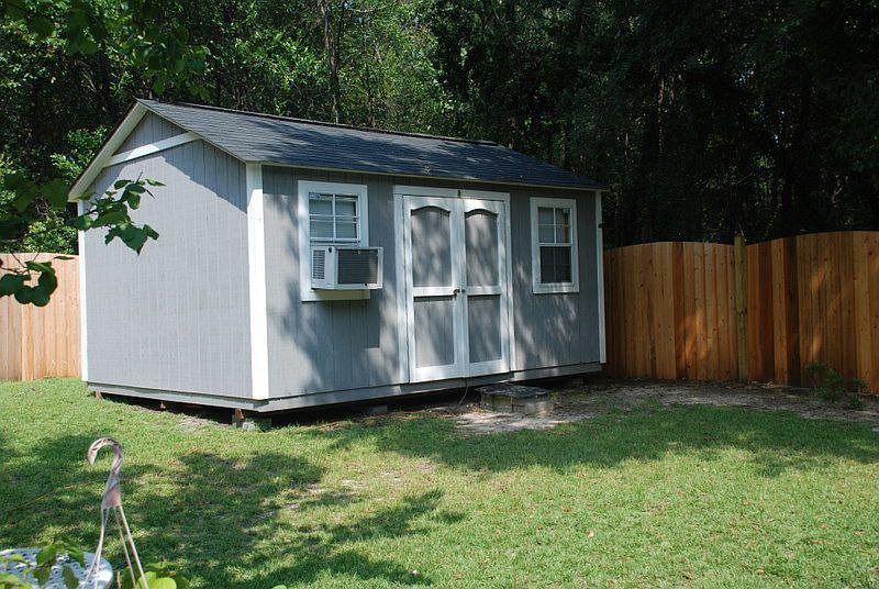 12 X 16 Workshop Insulated and Wired
