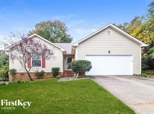 2802 Country Farms Ct, Snellville, GA 30039