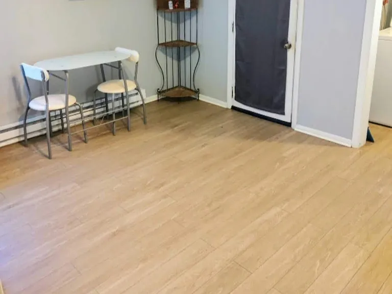 30 Umberto Ave #2 — Photo 5