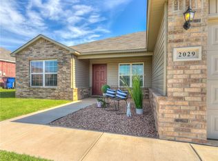 2029 W Autumn Way, Mustang, OK 73064
