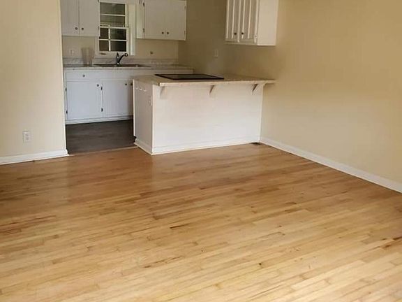 5th image of 1404 Stevens Ave NE #B