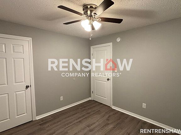 4th image of 893 Pearce St