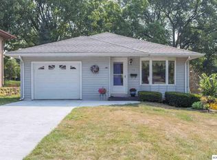 938 Southern Ave, Dubuque, IA 52003