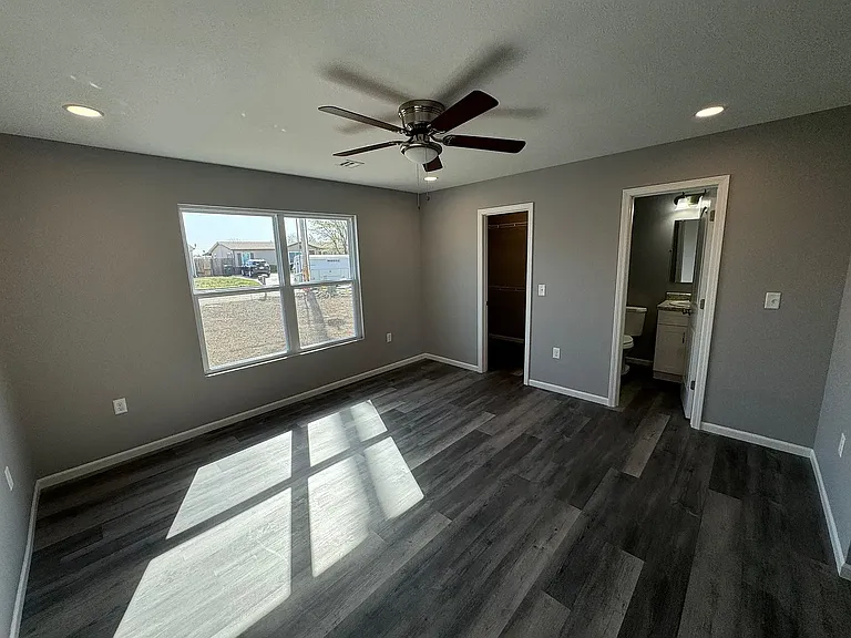 149 Cottonwood Ave — Photo 3