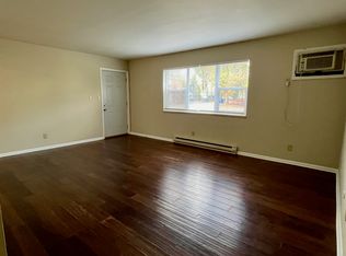 320 E Canedy St APT 2, Springfield, IL 62703