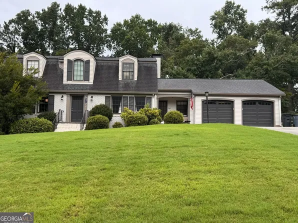 241 Angla Dr SE, Smyrna, GA 30082