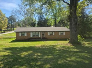 2621 Cedar Springs Dr, Spartanburg, SC 29302