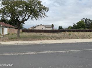 1015 Sunrise Dr, Santa Maria, CA 93455