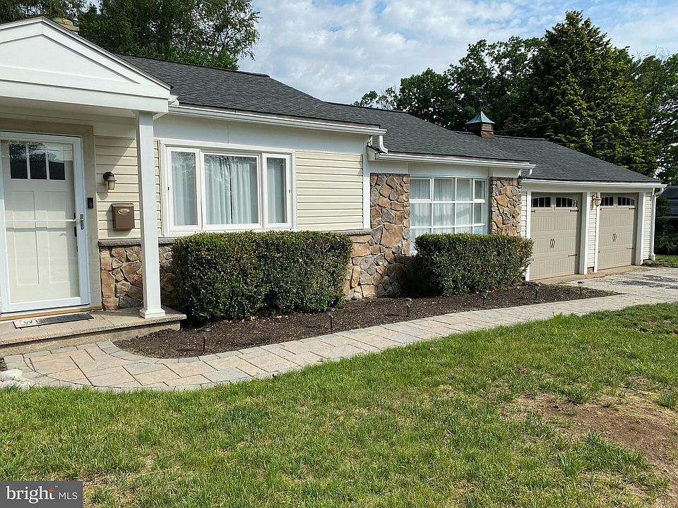 1204 Lane Ave, Phoenixville, PA 19460 Zillow