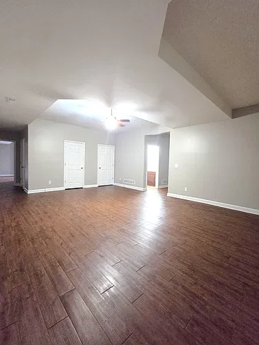 Floor plan 102