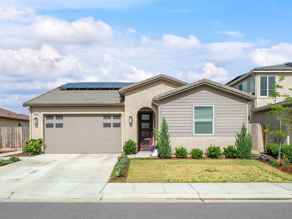 1st image of 644 Atlantica Dr S