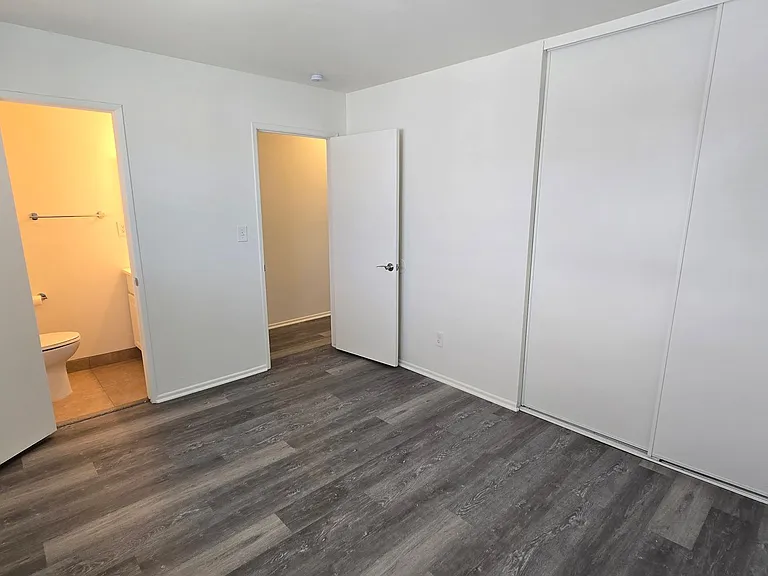 7802 Shaffer Cir — Photo 9