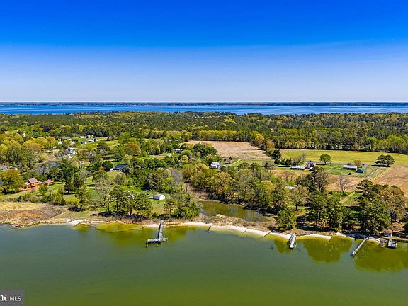 2nd image of 4809 Coles Point Rd