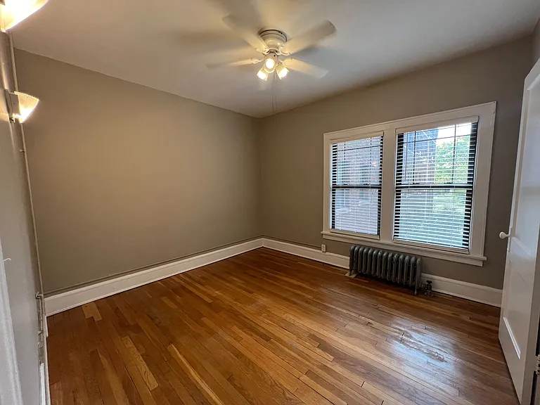 Stevens Square Apartments — Photo 114