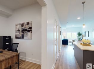 373 Communipaw Ave #406, Jersey City, NJ 07304