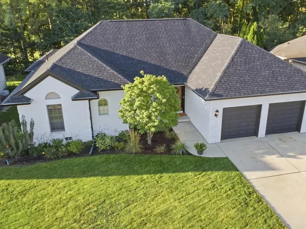 31 Flowermound Dr, West Lafayette, IN 47906