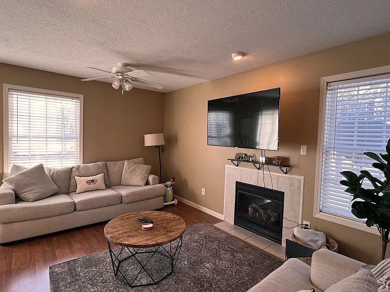 3590 S Oaklawn Cir — Photo 6