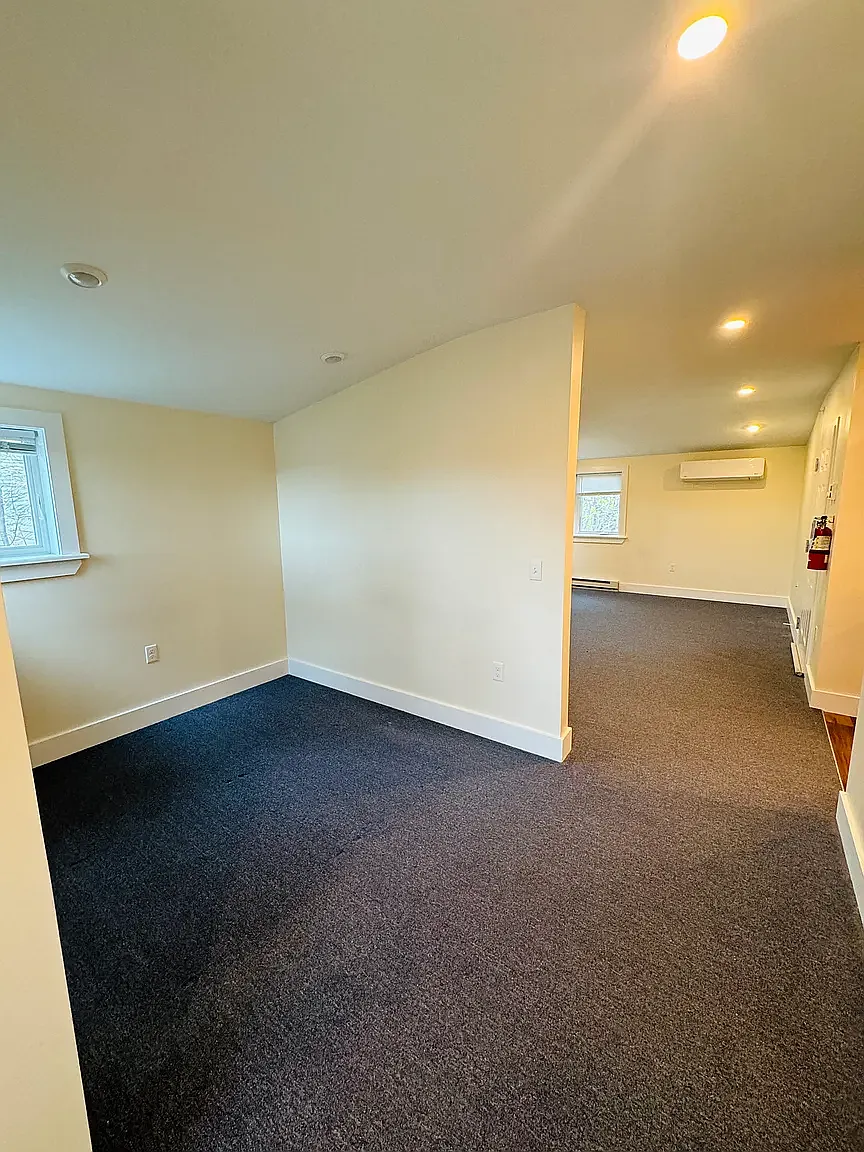 Studio, $1,630 — Photo 2