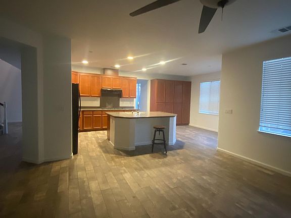 4th image of 3303 Silverwood St