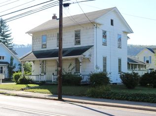632 E 3rd St, Nescopeck, PA 18635