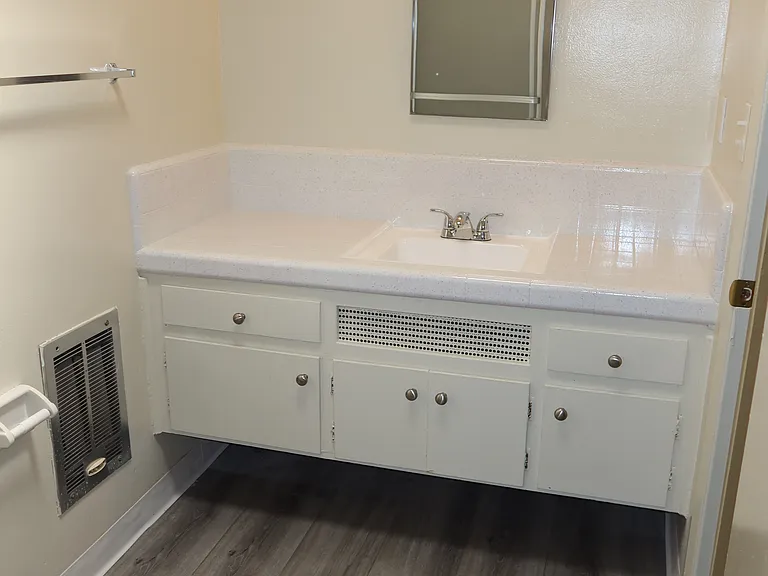 428 S Hamel Rd #10 — Photo 12