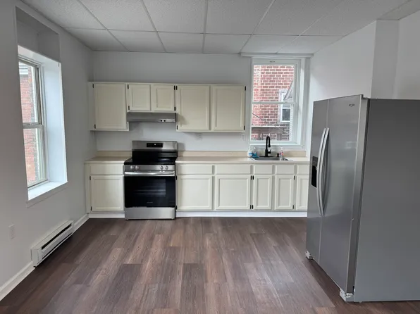 4325 Main St, Pt Henry, NY