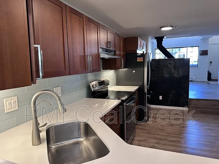 3487 28th St #21 — Photo 8