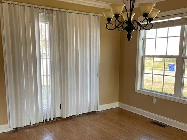 4 bed, 1851 sqft, $1,800 — Photo 3