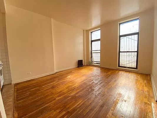 1st image of 590 Franklin Ave APT 2
