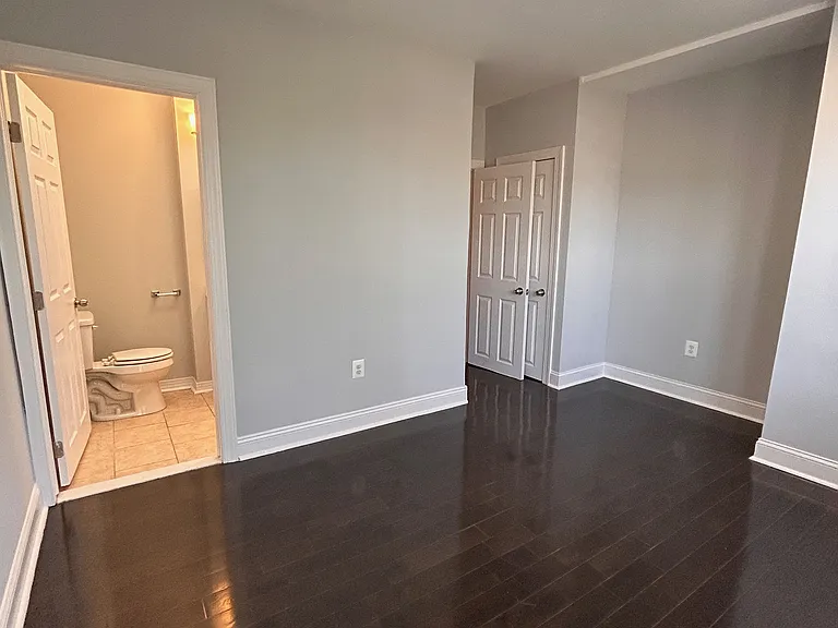 5223 Euclid St — Photo 19
