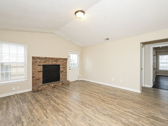 4th image of 796 Indian Lake Dr