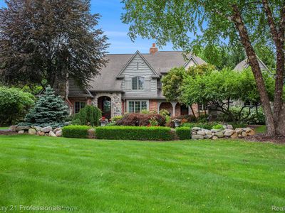 7717 Somerhill Ln, Clarkston, MI, 48348