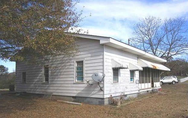 2nd image of 6651 Mockingbird Rd