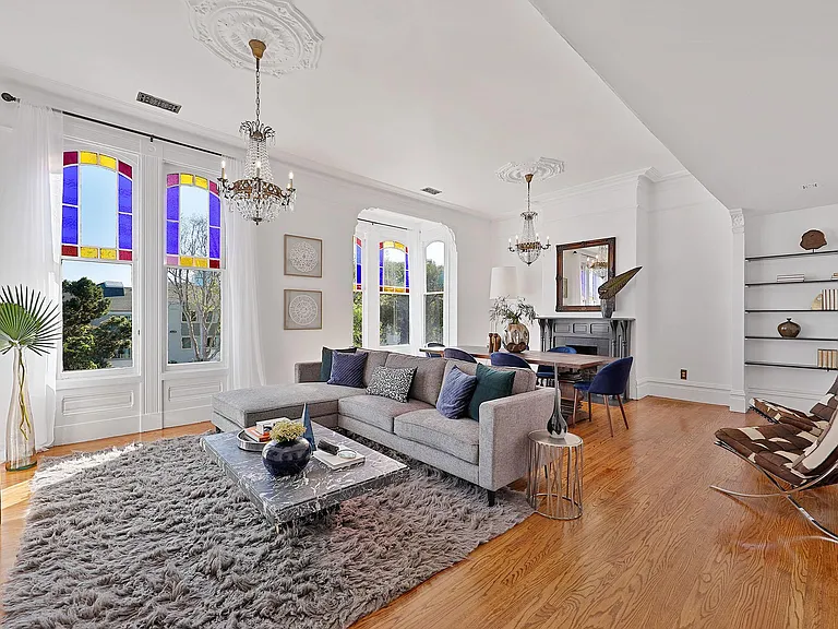 725 Webster St — Photo 3