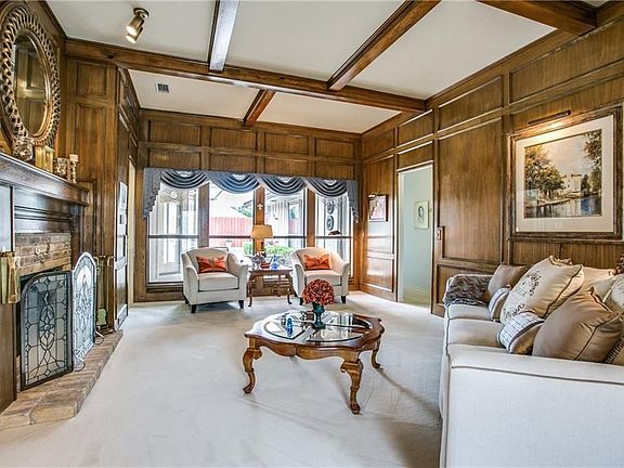 5th image of 3609 Interlaken Dr
