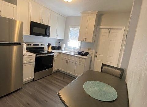 3rd image of 1700 NW 4th St #2