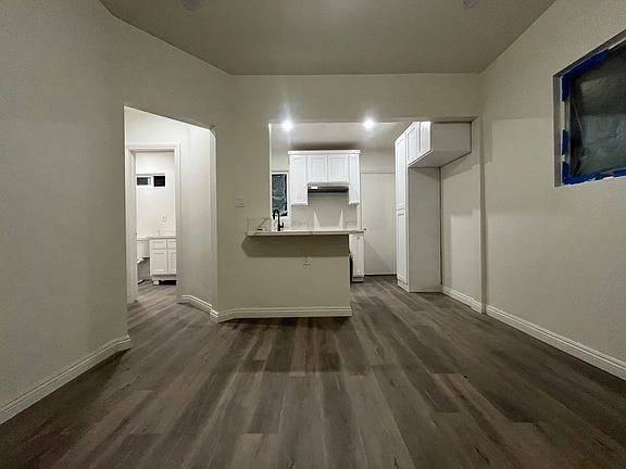 2nd image of 9521 Laurel St #A