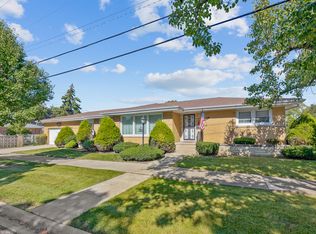 8500 N Ozark Ave, Niles, IL 60714