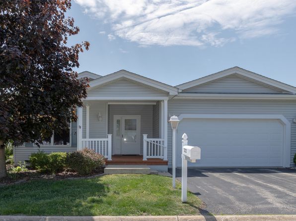 2-bedroom 55+ community home in IL